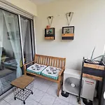 Le Venizio - Classe 2 Etoiles - T2 Climatise, Avec Terrasse, Parking, Pret De Velos, 10 Minutes A Pied Gare Et Centre Sète