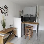 דירה Le Venizio - Classe 2 Etoiles - T2 Climatise, Avec Terrasse, Parking, Pret De Velos, 10 Minutes A Pied Gare Et Centre
