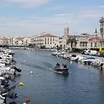 Le Venizio - Classe 2 Etoiles - T2 Climatise, Avec Terrasse, Parking, Pret De Velos, 10 Minutes A Pied Gare Et Centre
