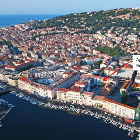 Le Venizio - Classe 2 Etoiles - T2 Climatise, Avec Terrasse, Parking, Pret De Velos, 10 Minutes A Pied Gare Et Centre Apartment *